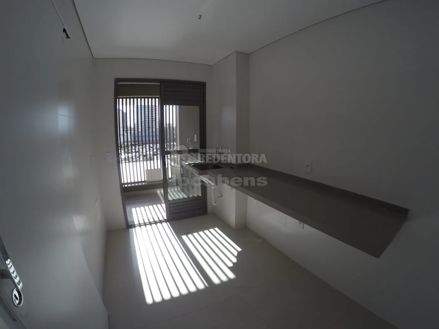 Apartamento à venda com 3 quartos, 197m² - Foto 12