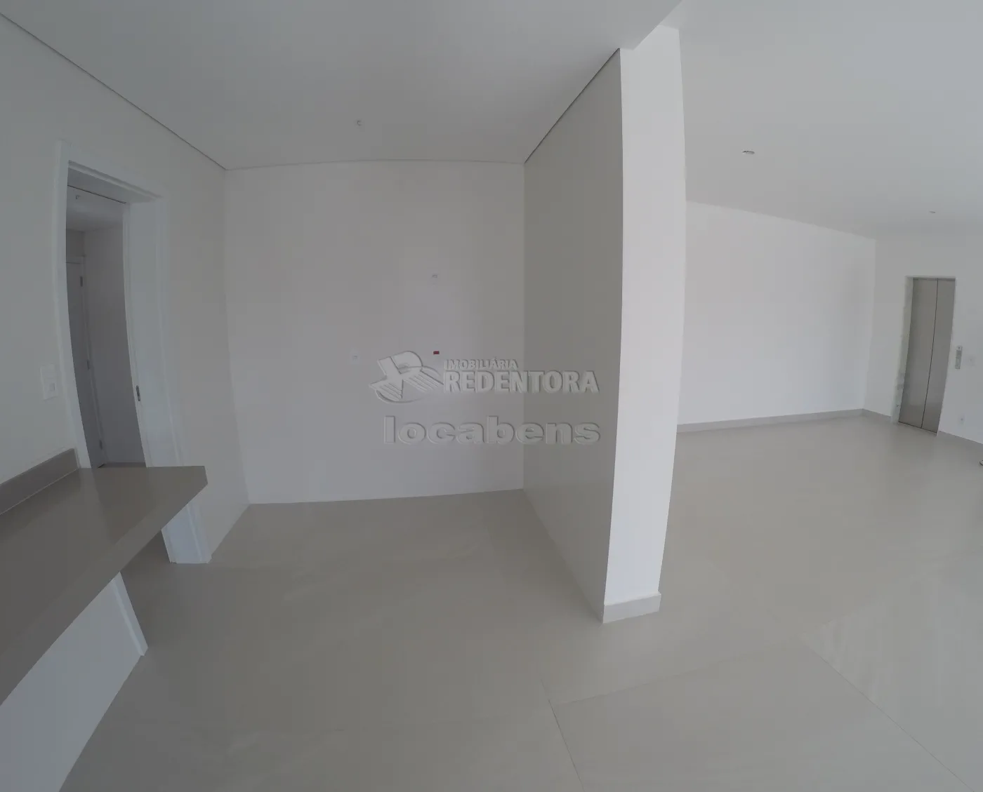 Apartamento à venda com 3 quartos, 197m² - Foto 7