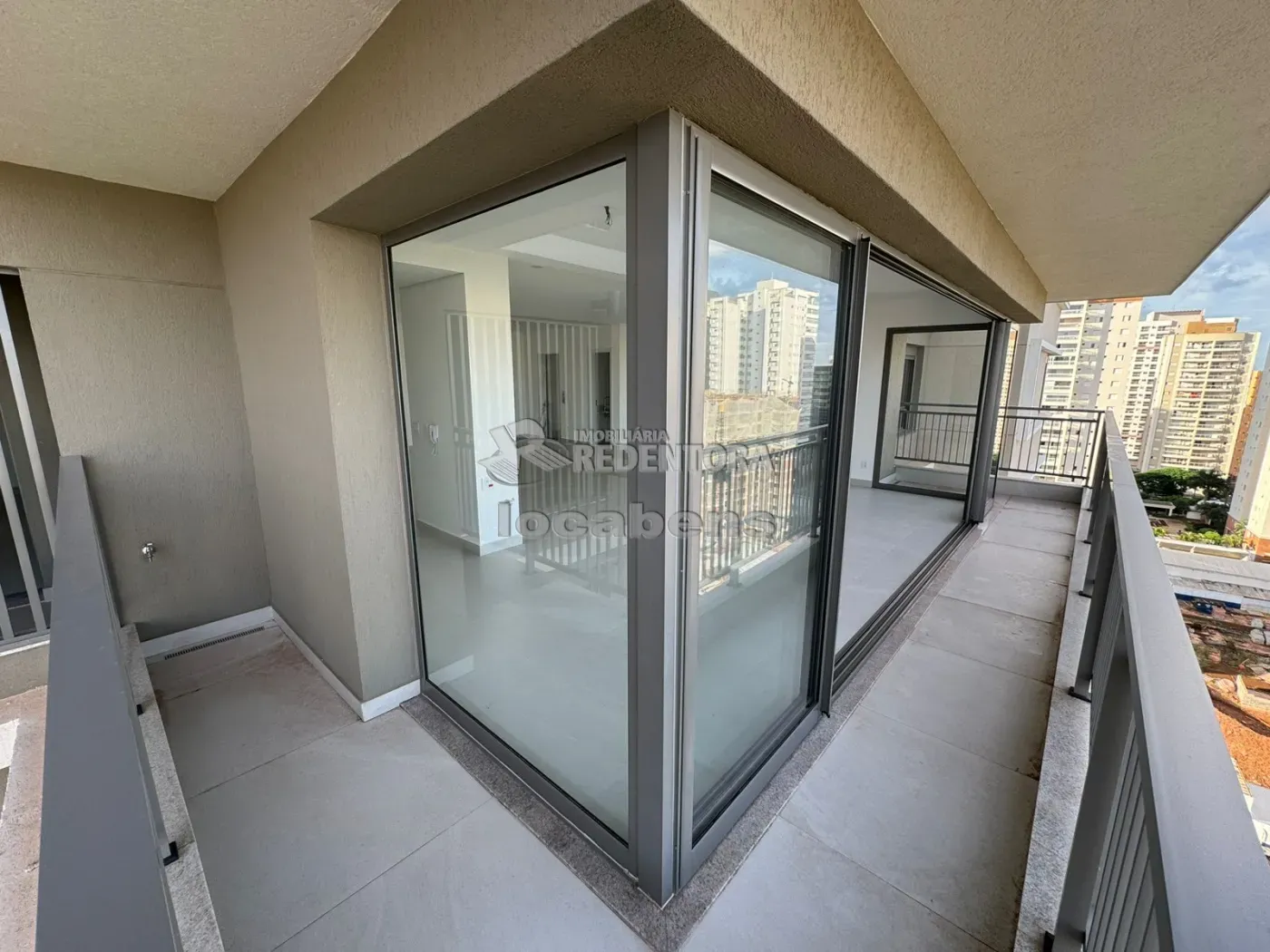 Apartamento à venda com 3 quartos, 197m² - Foto 9