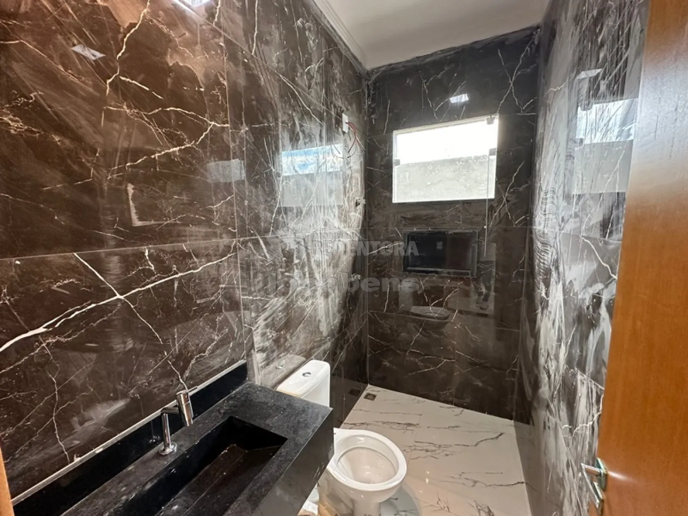 Casa à venda com 3 quartos, 80m² - Foto 10