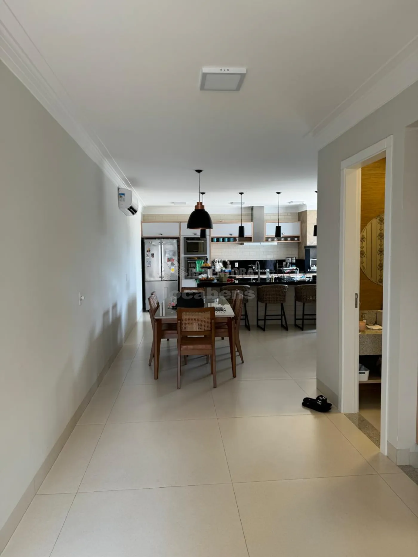 Casa de Condomínio à venda com 3 quartos, 244m² - Foto 5