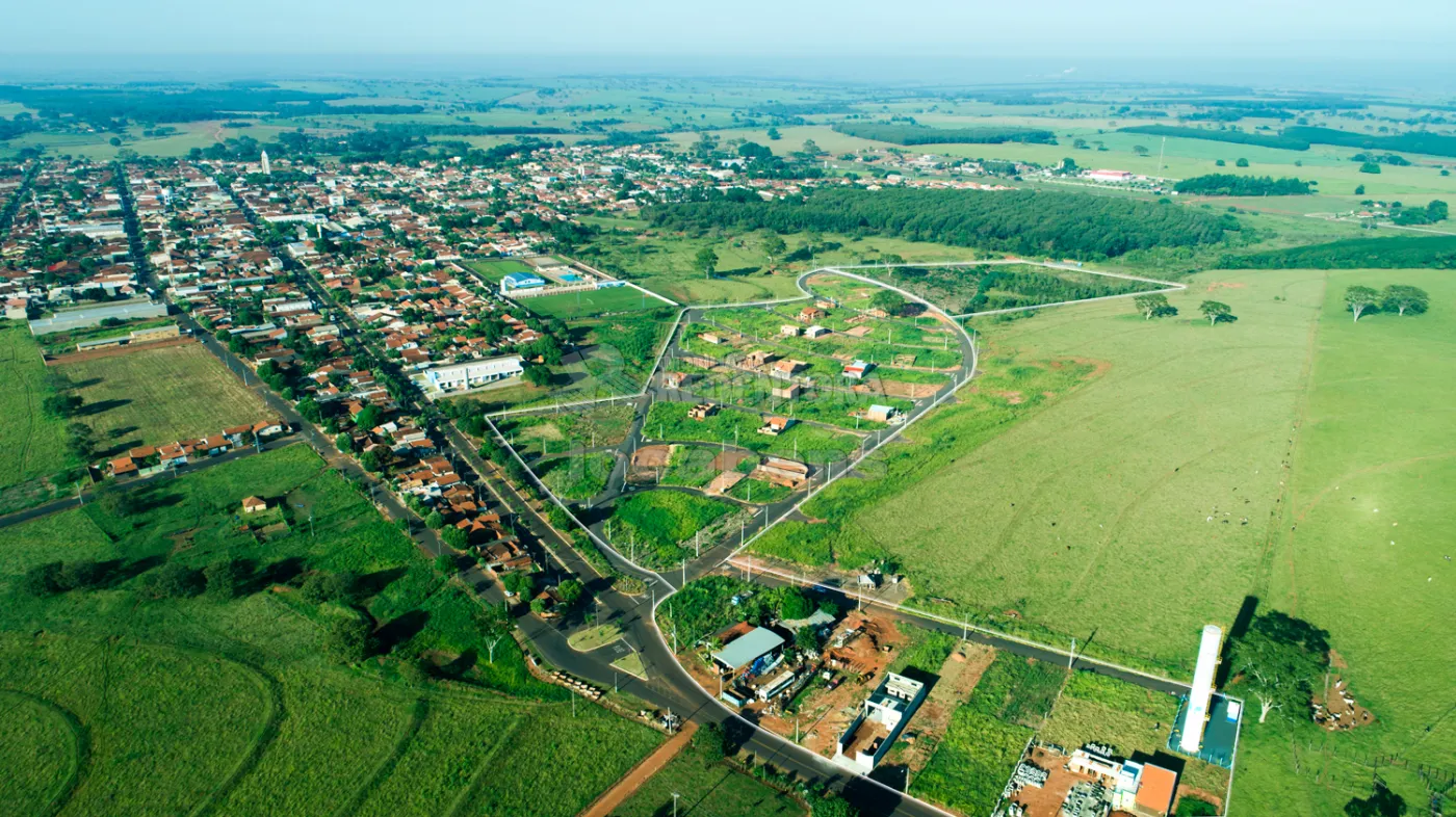 Terreno à venda, 300m² - Foto 1