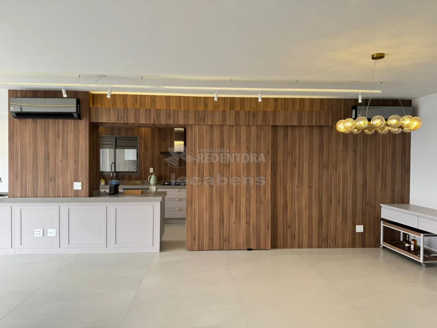 Apartamento à venda com 3 quartos, 230m² - Foto 7