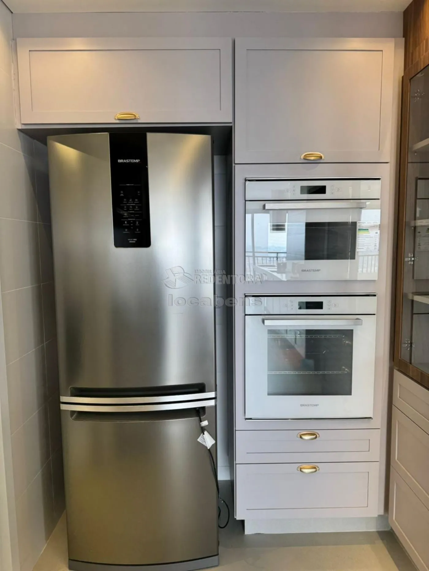 Apartamento à venda com 3 quartos, 230m² - Foto 12