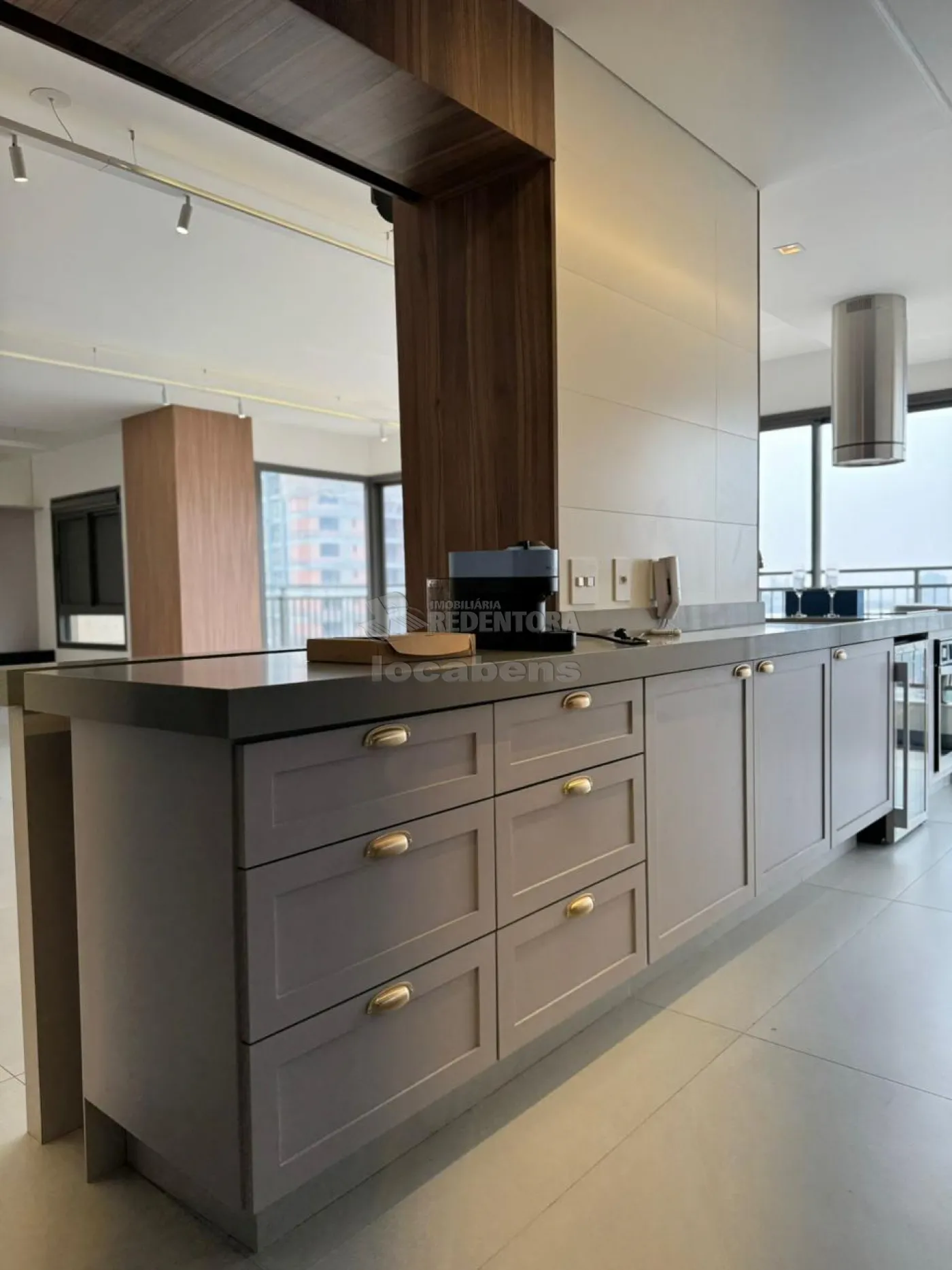 Apartamento à venda com 3 quartos, 230m² - Foto 20