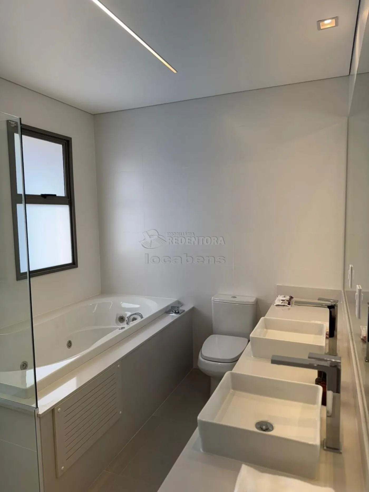 Apartamento à venda com 3 quartos, 230m² - Foto 29