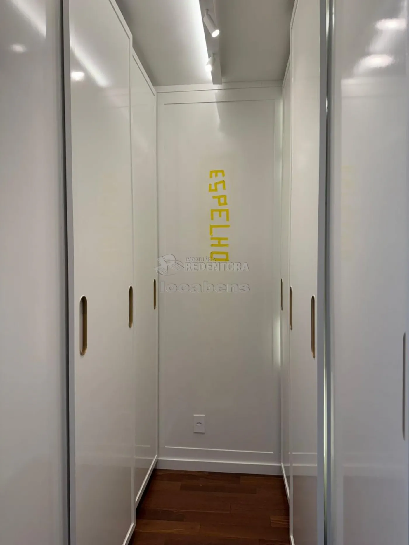 Apartamento à venda com 3 quartos, 230m² - Foto 30