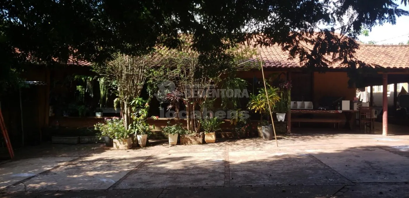 Chácara à venda com 6 quartos, 3329m² - Foto 3