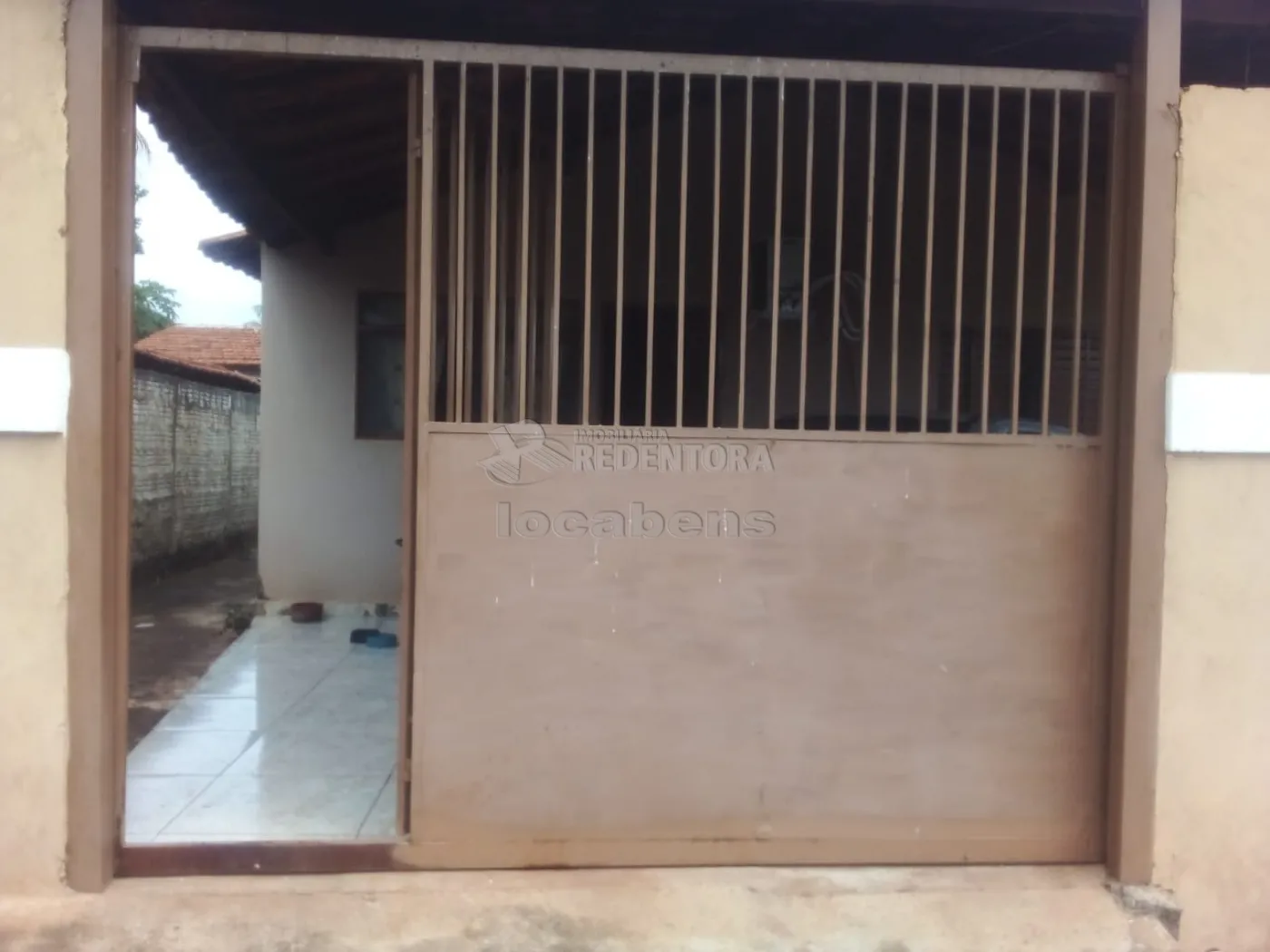 Chácara à venda com 3 quartos, 100m² - Foto 1