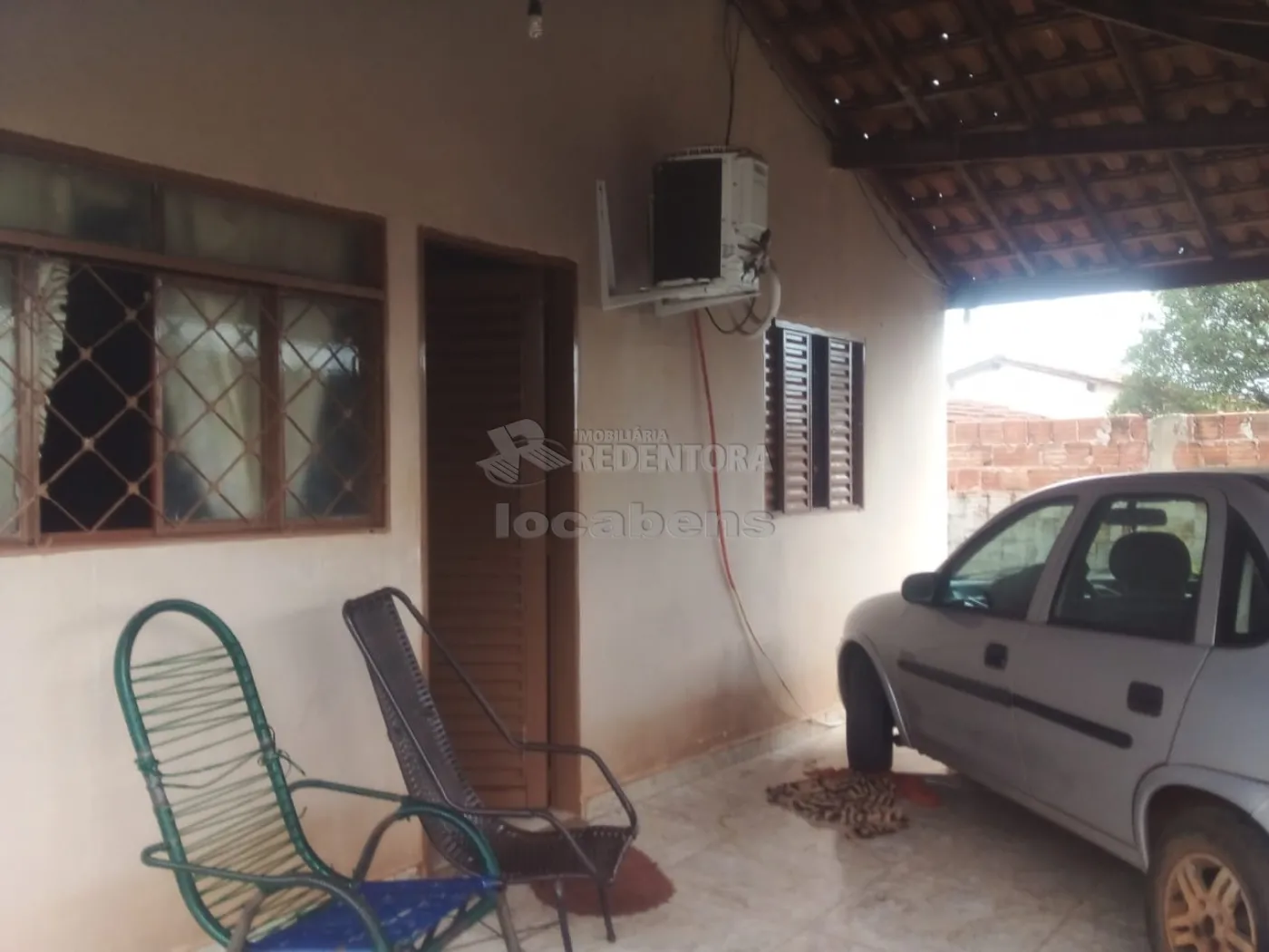 Chácara à venda com 3 quartos, 100m² - Foto 2