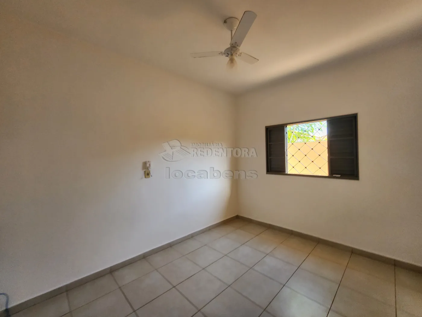 Alugar Casa / Padrão em São José do Rio Preto apenas R$ 1.800,00 - Foto 12