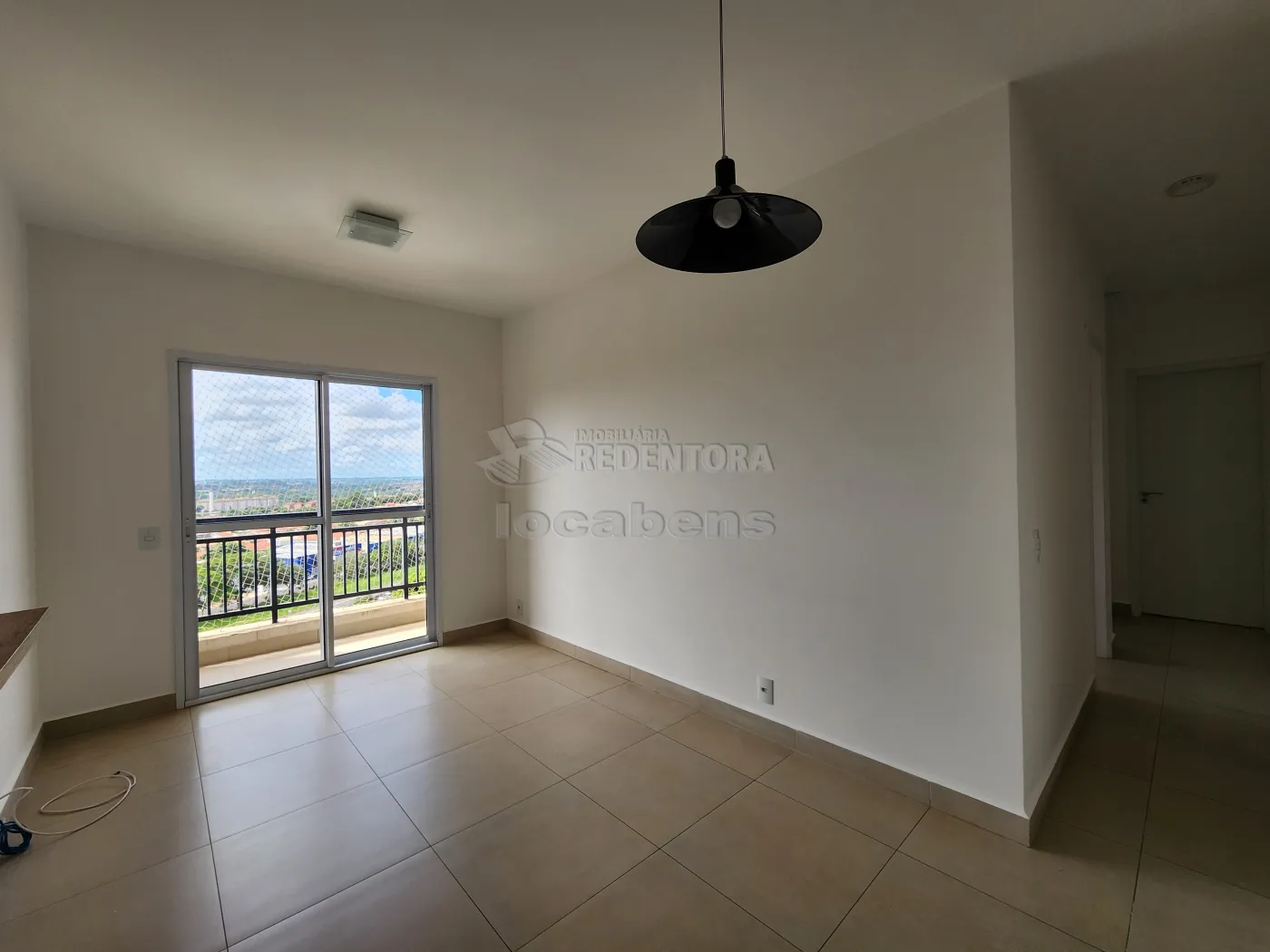 Alugar Apartamento / Padrão em São José do Rio Preto R$ 1.900,00 - Foto 1