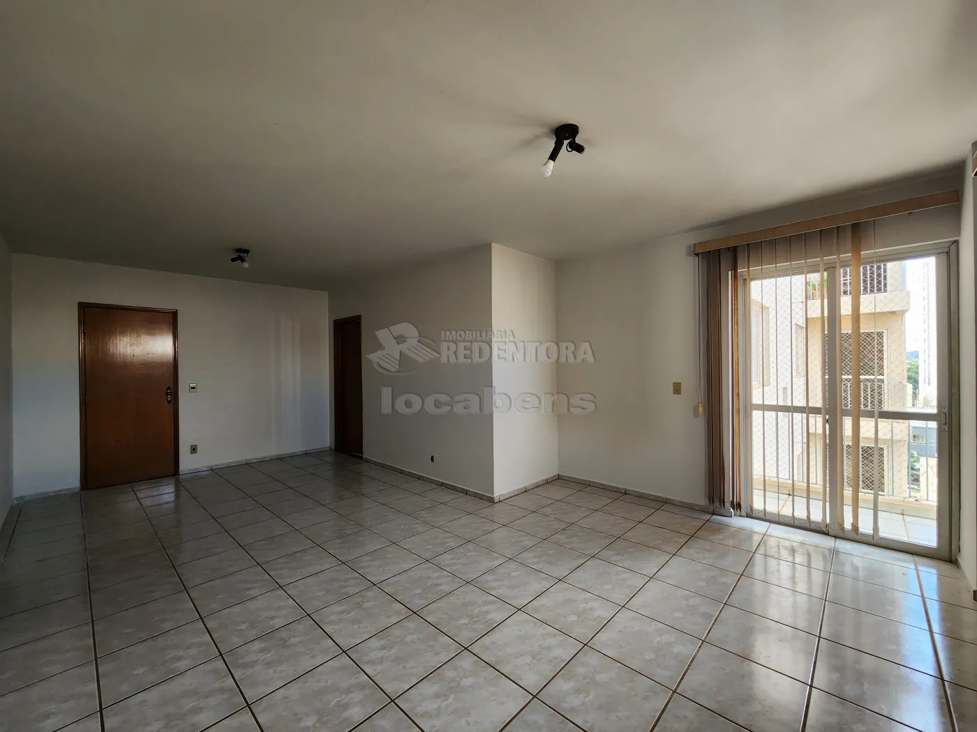 Alugar Apartamento / Padrão em São José do Rio Preto R$ 1.200,00 - Foto 4