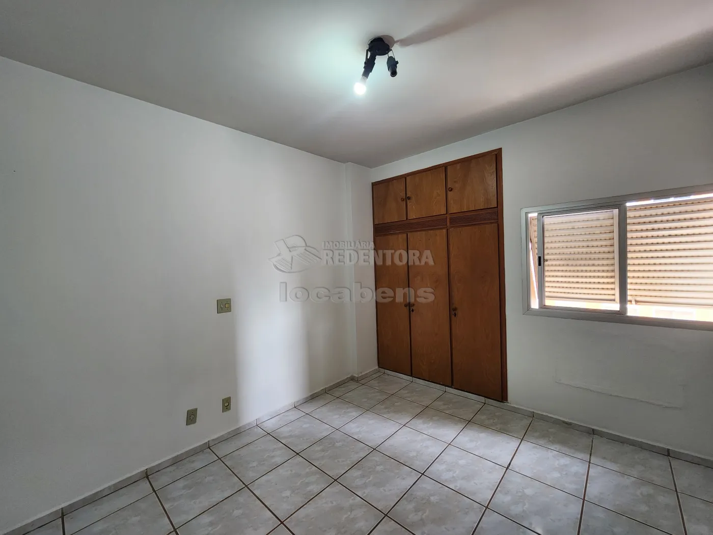 Alugar Apartamento / Padrão em São José do Rio Preto R$ 1.200,00 - Foto 13