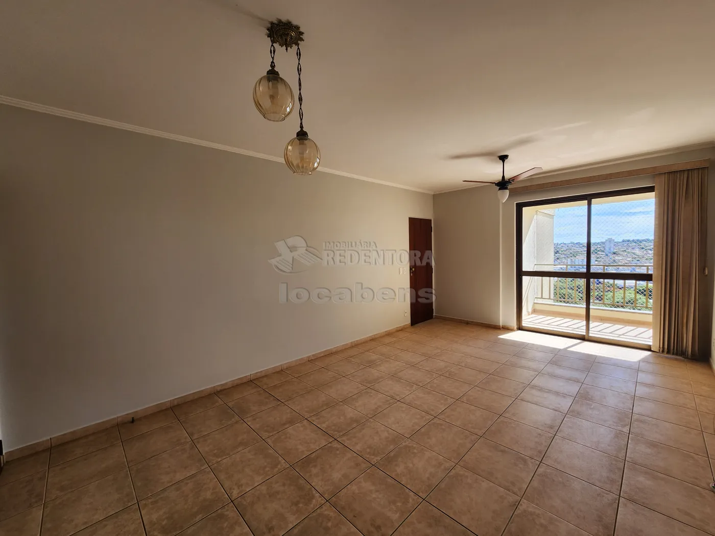 Alugar Apartamento / Padrão em São José do Rio Preto R$ 1.000,00 - Foto 1