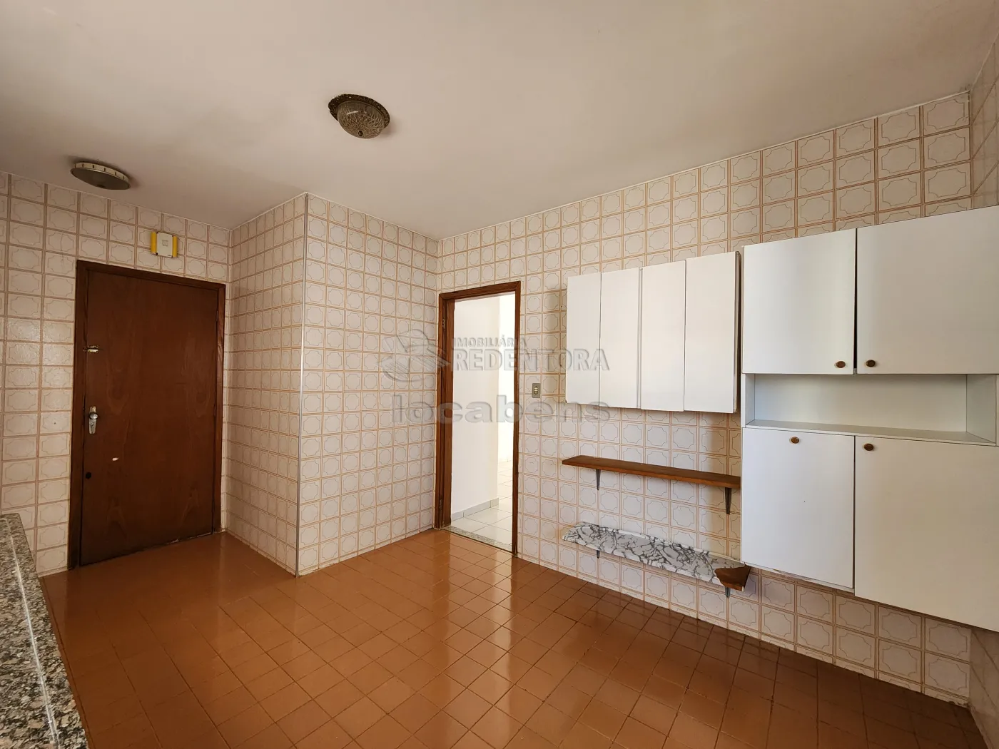 Alugar Apartamento / Padrão em São José do Rio Preto R$ 1.700,00 - Foto 5