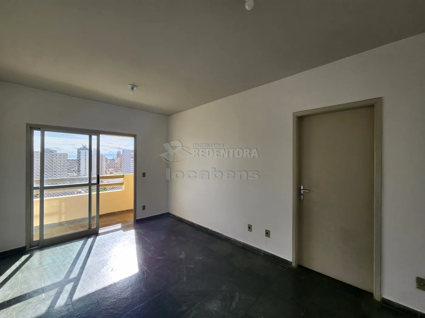 Alugar Apartamento / Padrão em São José do Rio Preto apenas R$ 750,00 - Foto 1