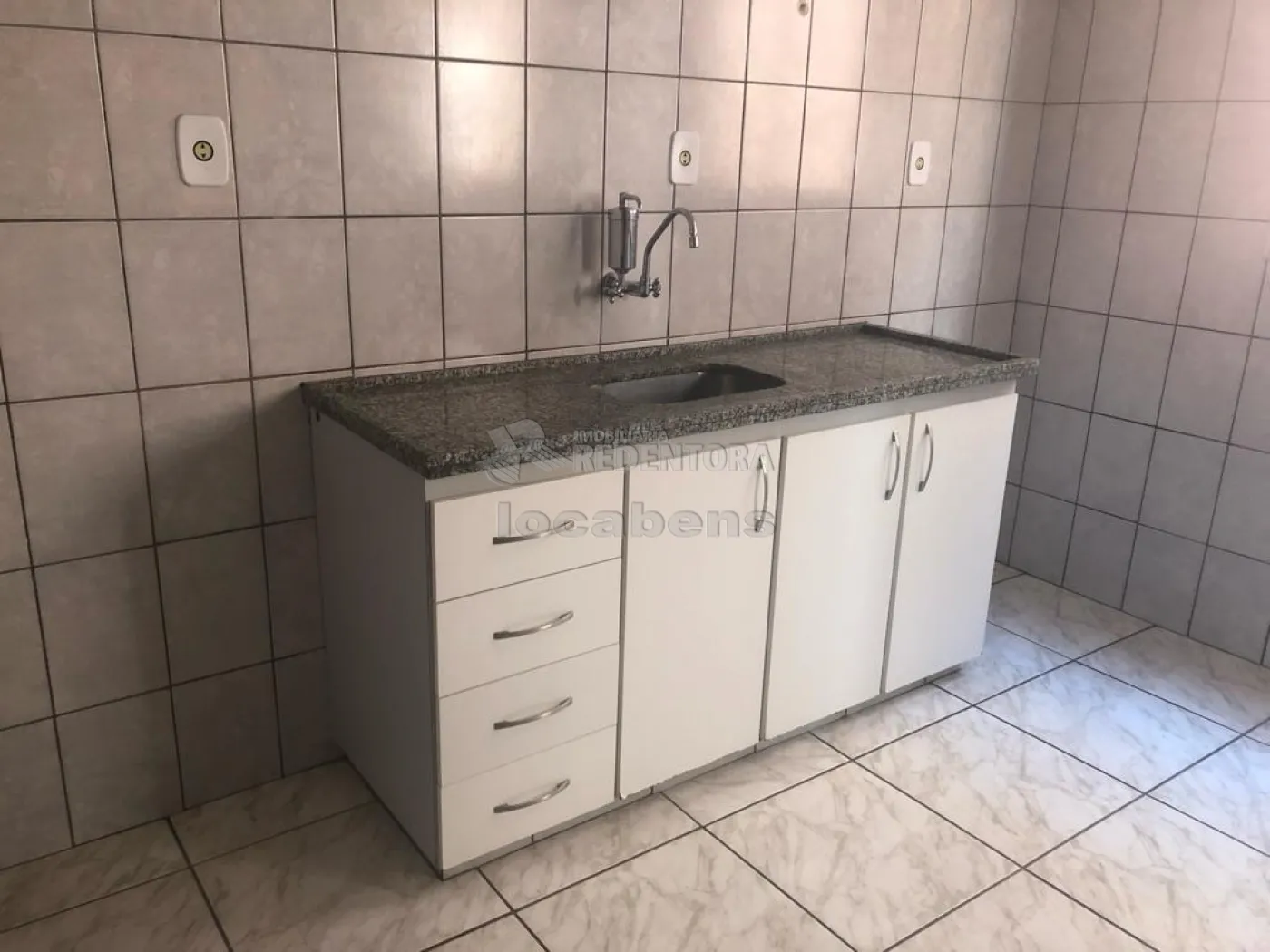 Alugar Apartamento / Padrão em São José do Rio Preto R$ 632,15 - Foto 4