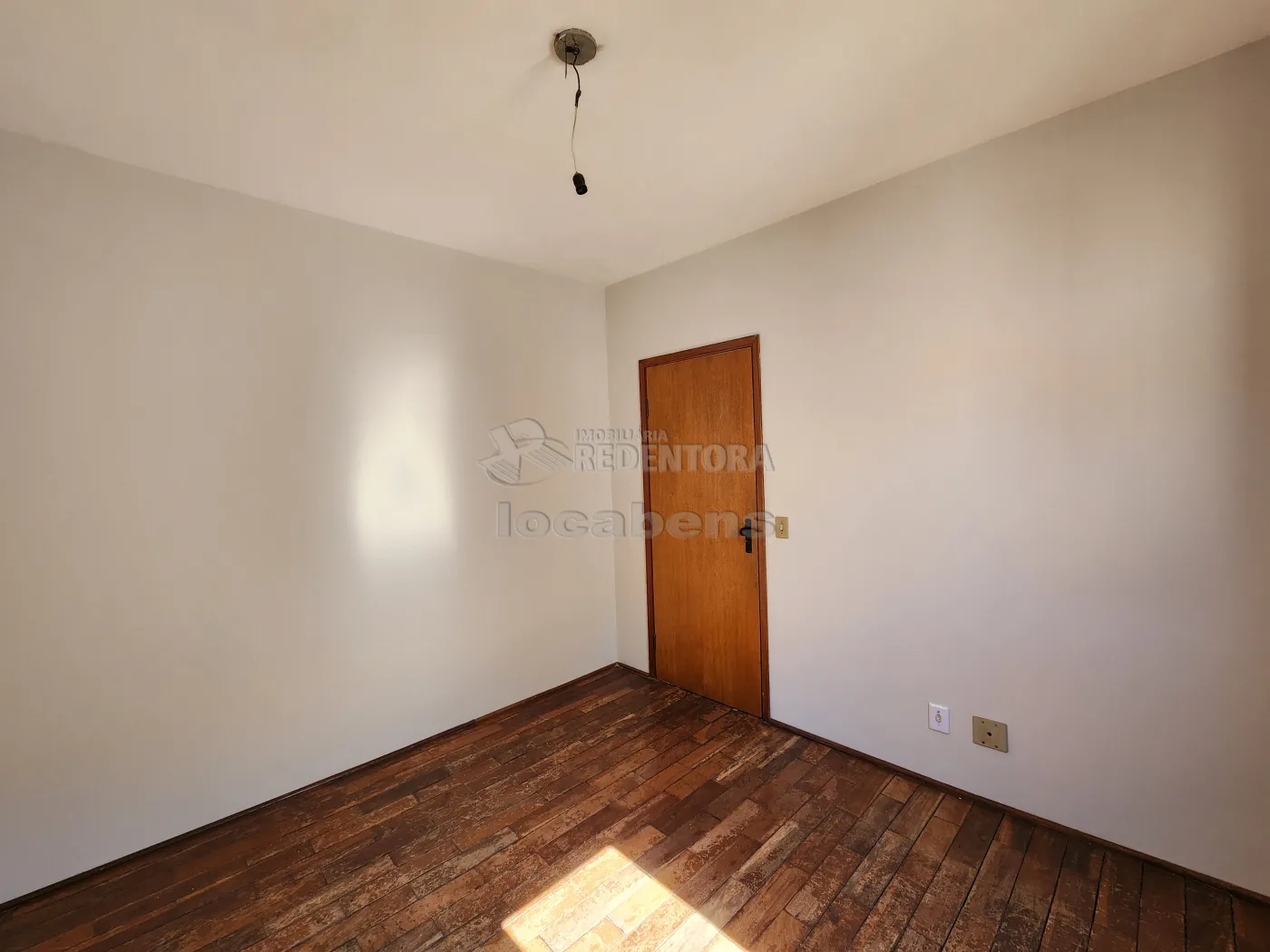 Alugar Apartamento / Padrão em São José do Rio Preto R$ 1.200,00 - Foto 12