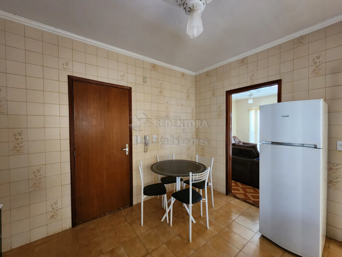 Alugar Apartamento / Padrão em São José do Rio Preto R$ 1.300,00 - Foto 5