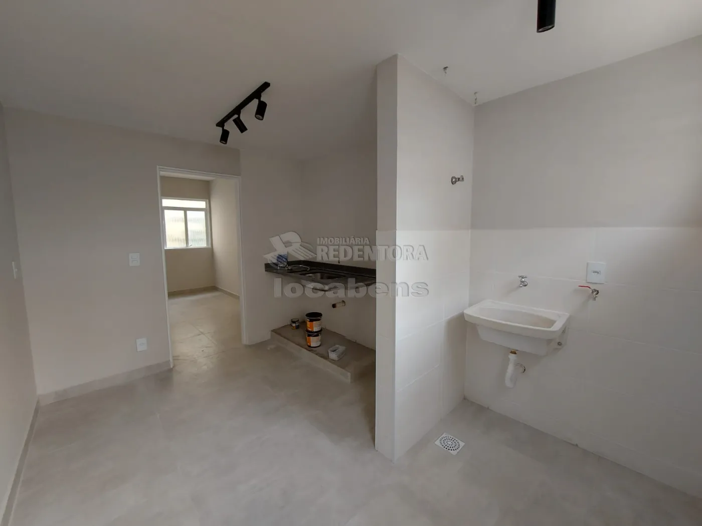 Alugar Apartamento / Padrão em São José do Rio Preto R$ 1.100,00 - Foto 4