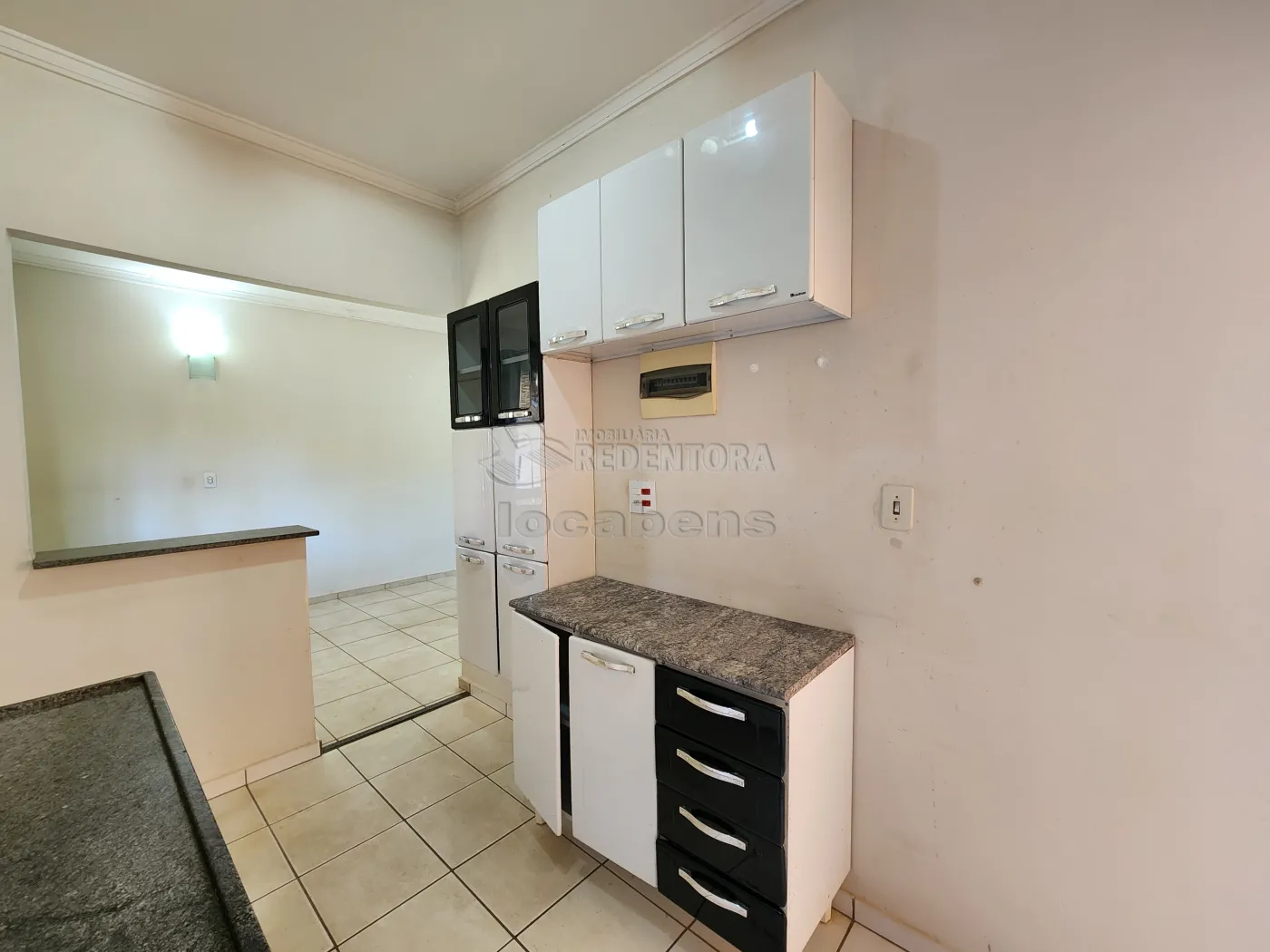 Alugar Casa / Condomínio em São José do Rio Preto R$ 1.300,00 - Foto 5
