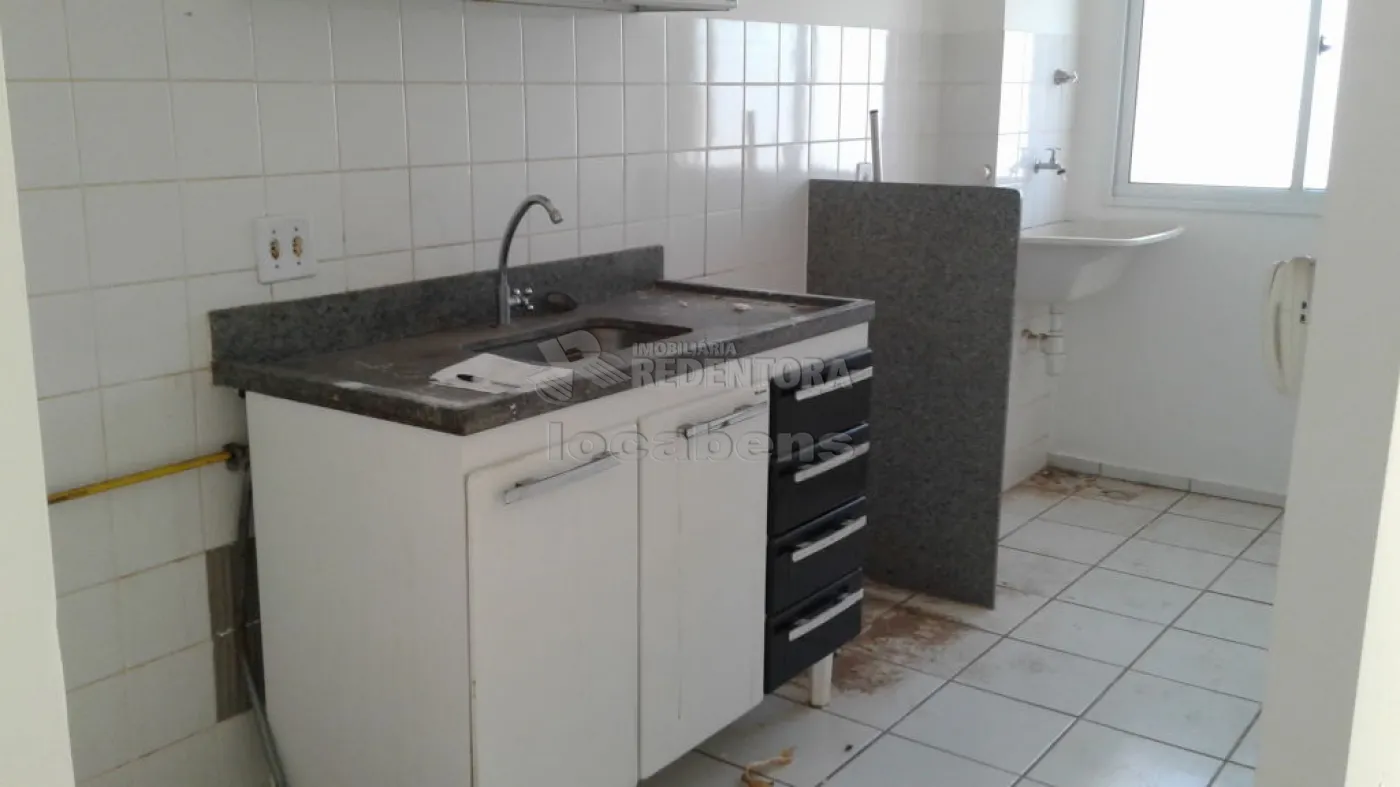 Alugar Apartamento / Padrão em São José do Rio Preto R$ 822,74 - Foto 7