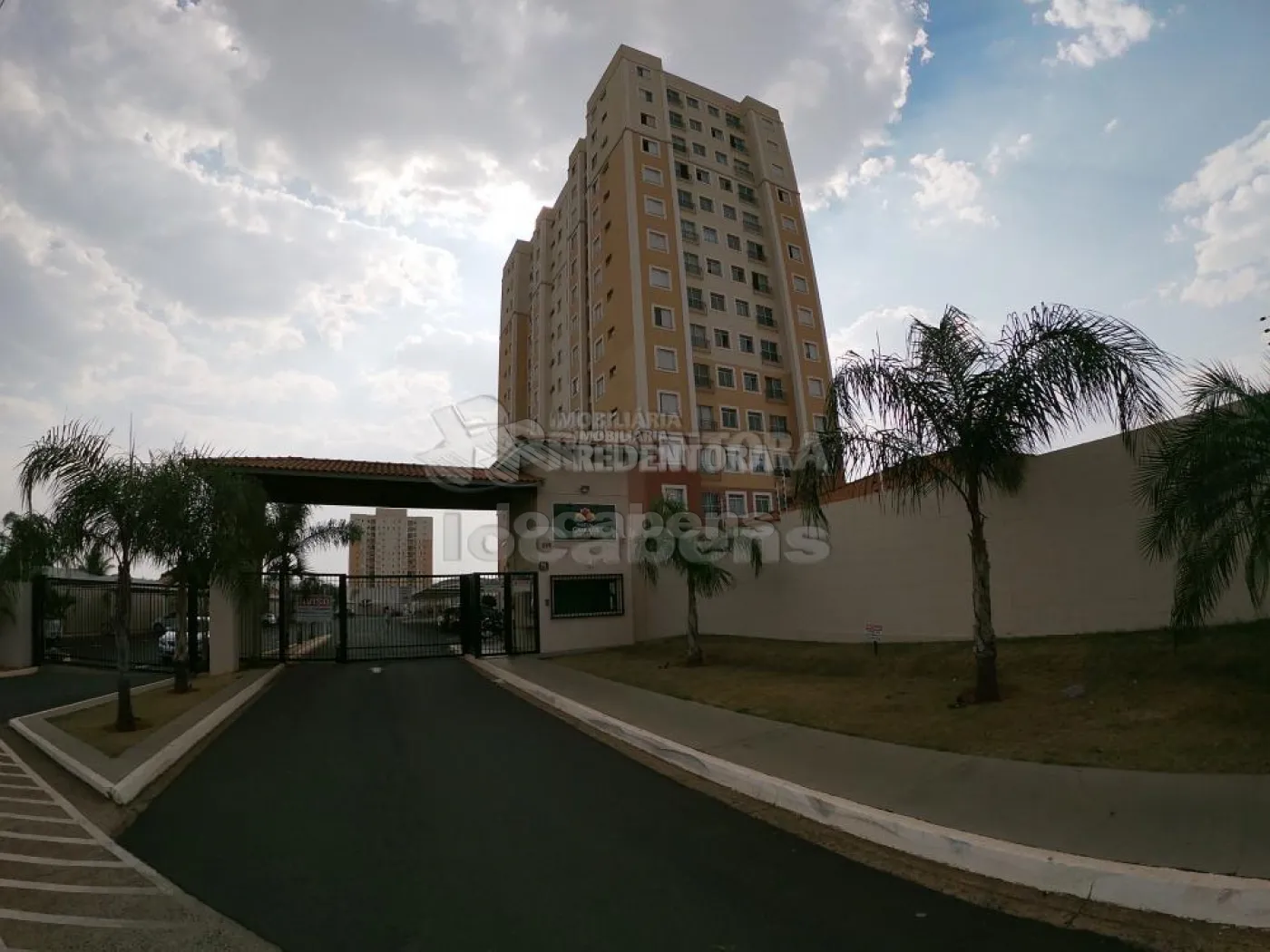 Alugar Apartamento / Padrão em São José do Rio Preto R$ 822,74 - Foto 2