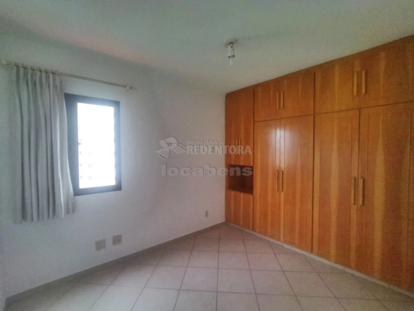 Alugar Apartamento / Padrão em São José do Rio Preto R$ 1.600,00 - Foto 11