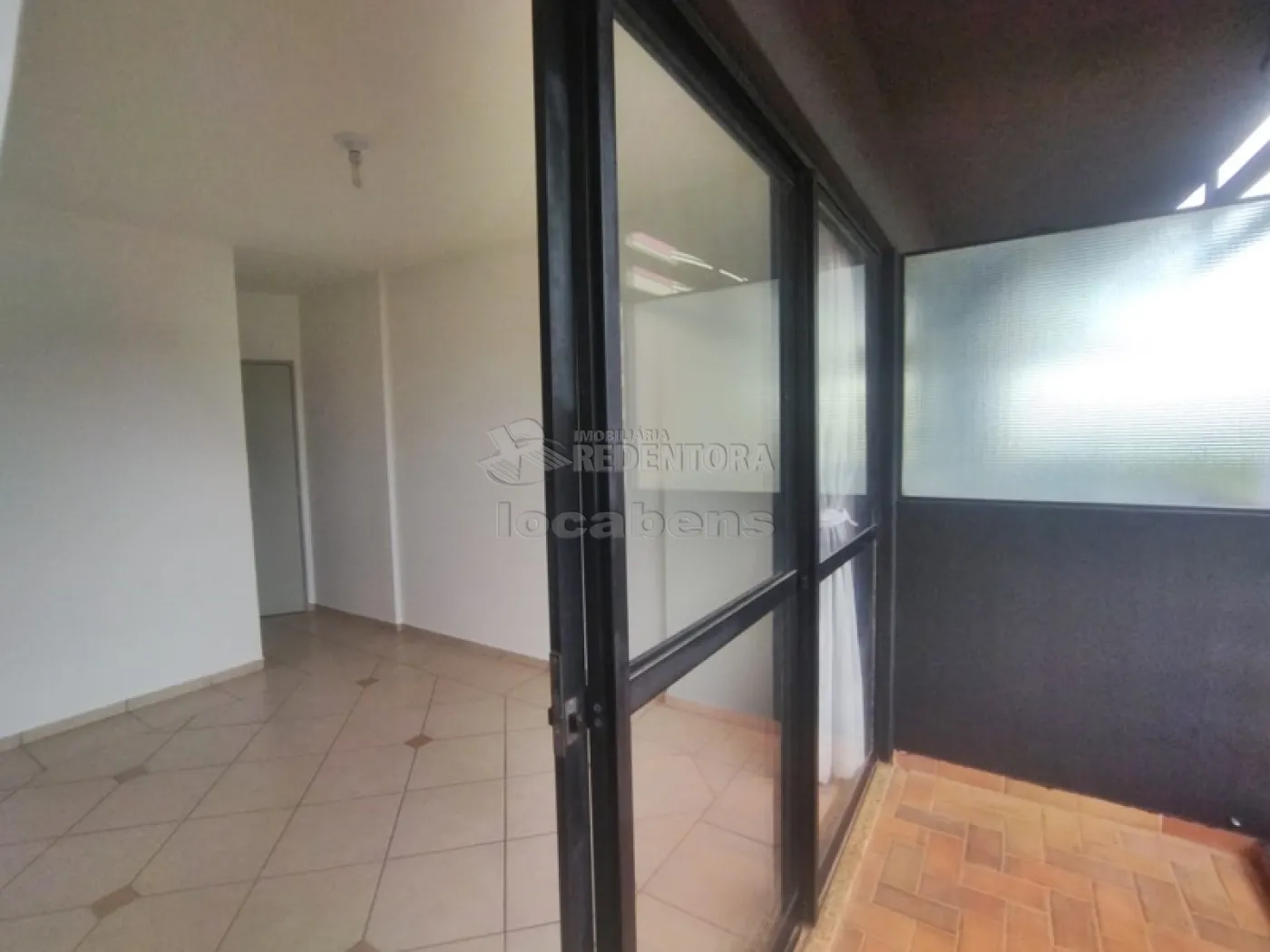 Alugar Apartamento / Padrão em São José do Rio Preto R$ 1.600,00 - Foto 6