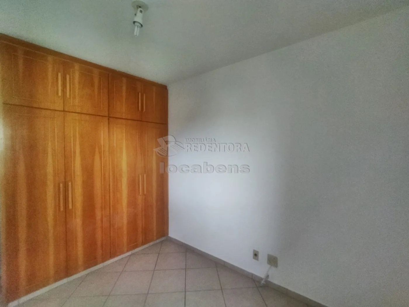 Alugar Apartamento / Padrão em São José do Rio Preto R$ 1.600,00 - Foto 12