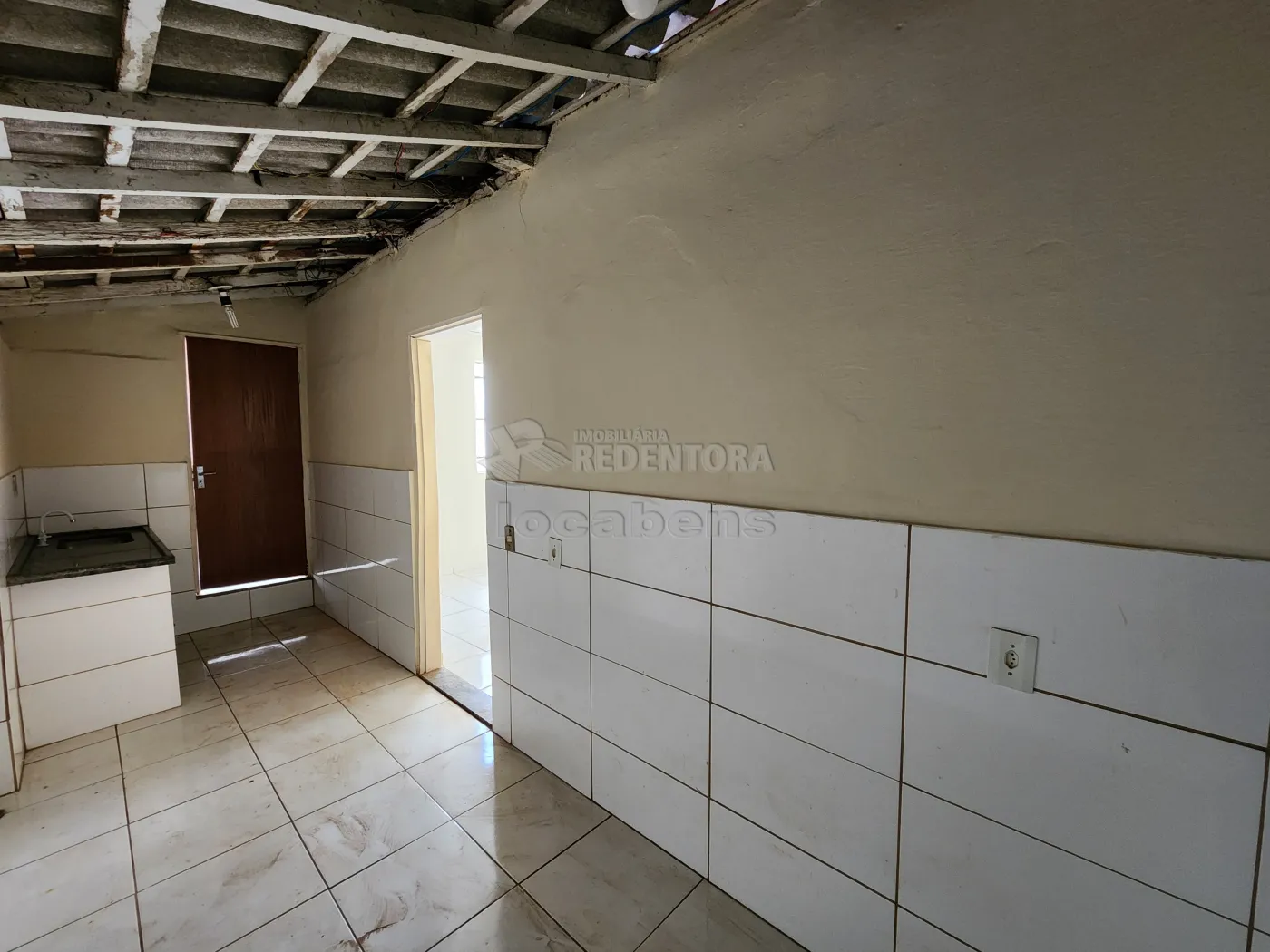 Alugar Casa / Padrão em São José do Rio Preto R$ 750,00 - Foto 5