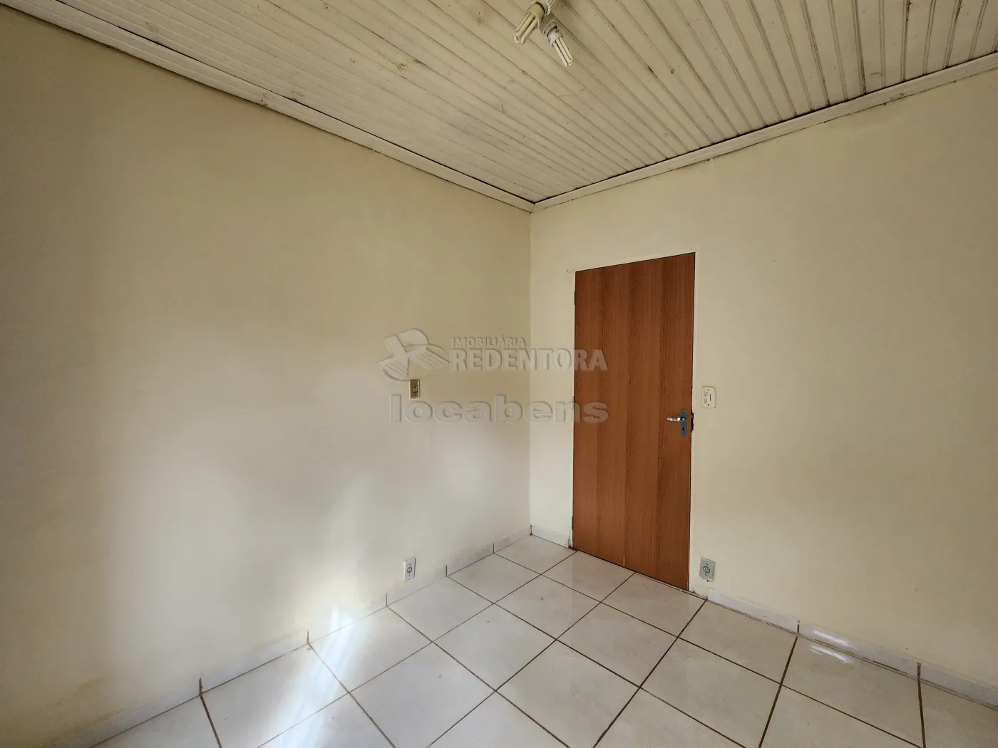 Alugar Casa / Padrão em São José do Rio Preto apenas R$ 750,00 - Foto 7