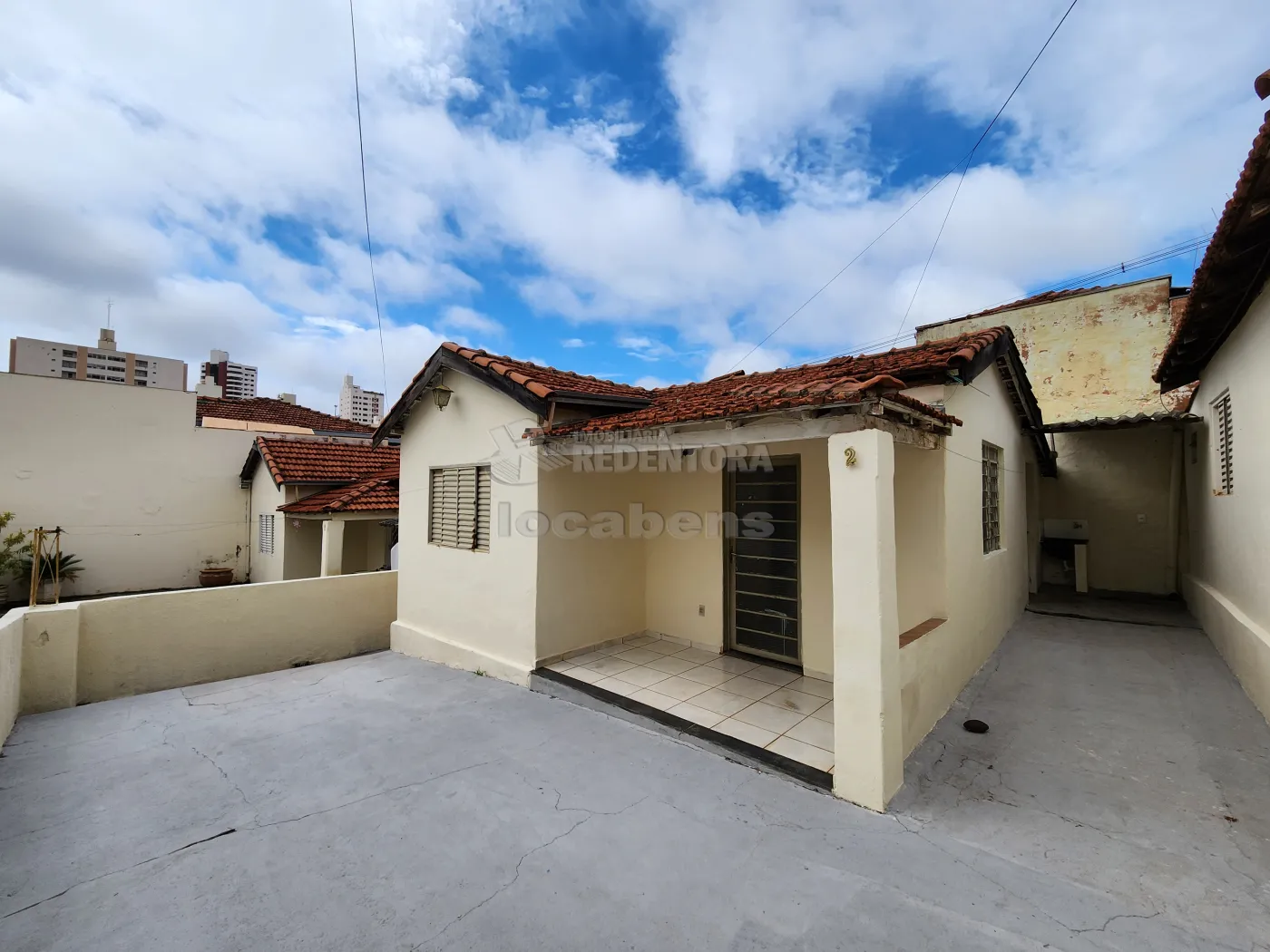 Alugar Casa / Padrão em São José do Rio Preto apenas R$ 750,00 - Foto 1