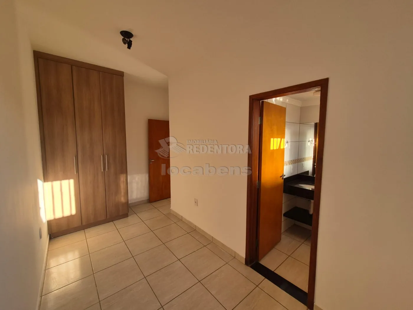 Alugar Apartamento / Padrão em São José do Rio Preto R$ 850,00 - Foto 7