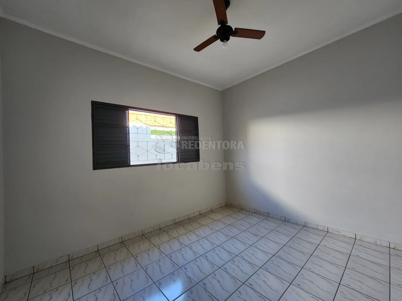 Alugar Casa / Padrão em São José do Rio Preto R$ 2.400,00 - Foto 12