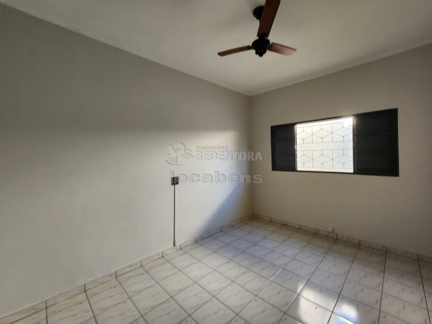 Alugar Casa / Padrão em São José do Rio Preto R$ 2.400,00 - Foto 14