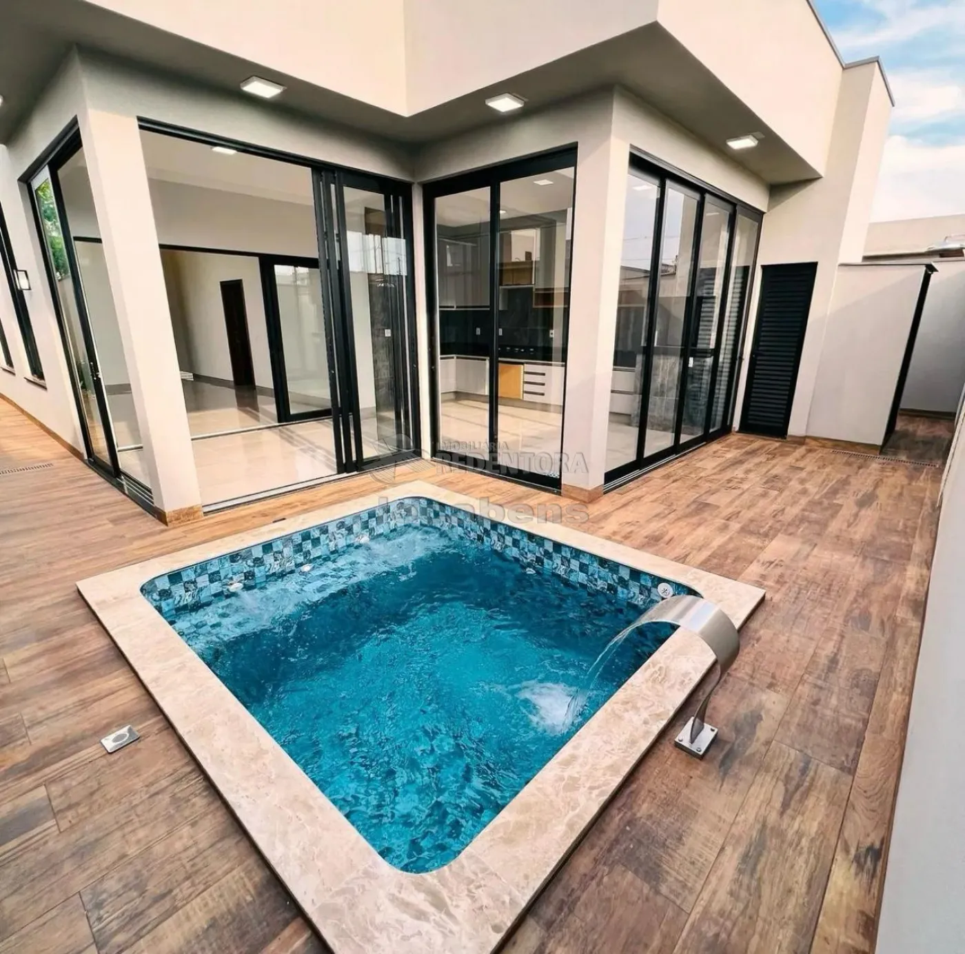 Casa de Condomínio para alugar com 3 quartos, 275m² - Foto 3