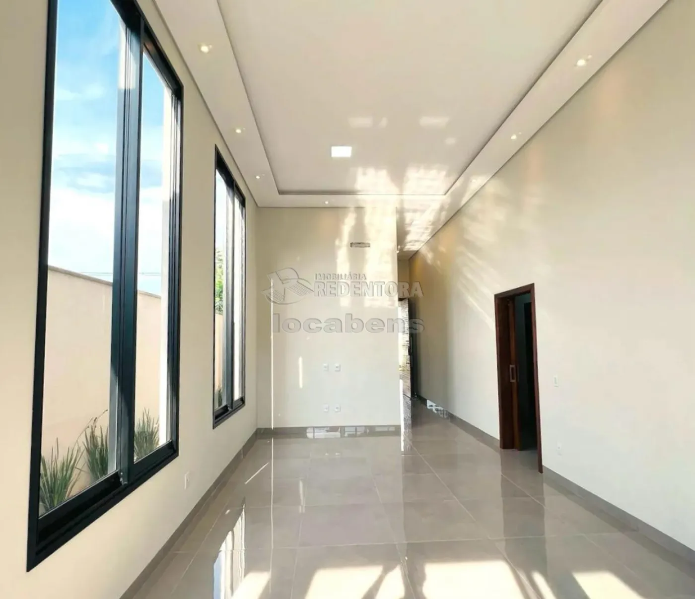 Casa de Condomínio para alugar com 3 quartos, 275m² - Foto 4