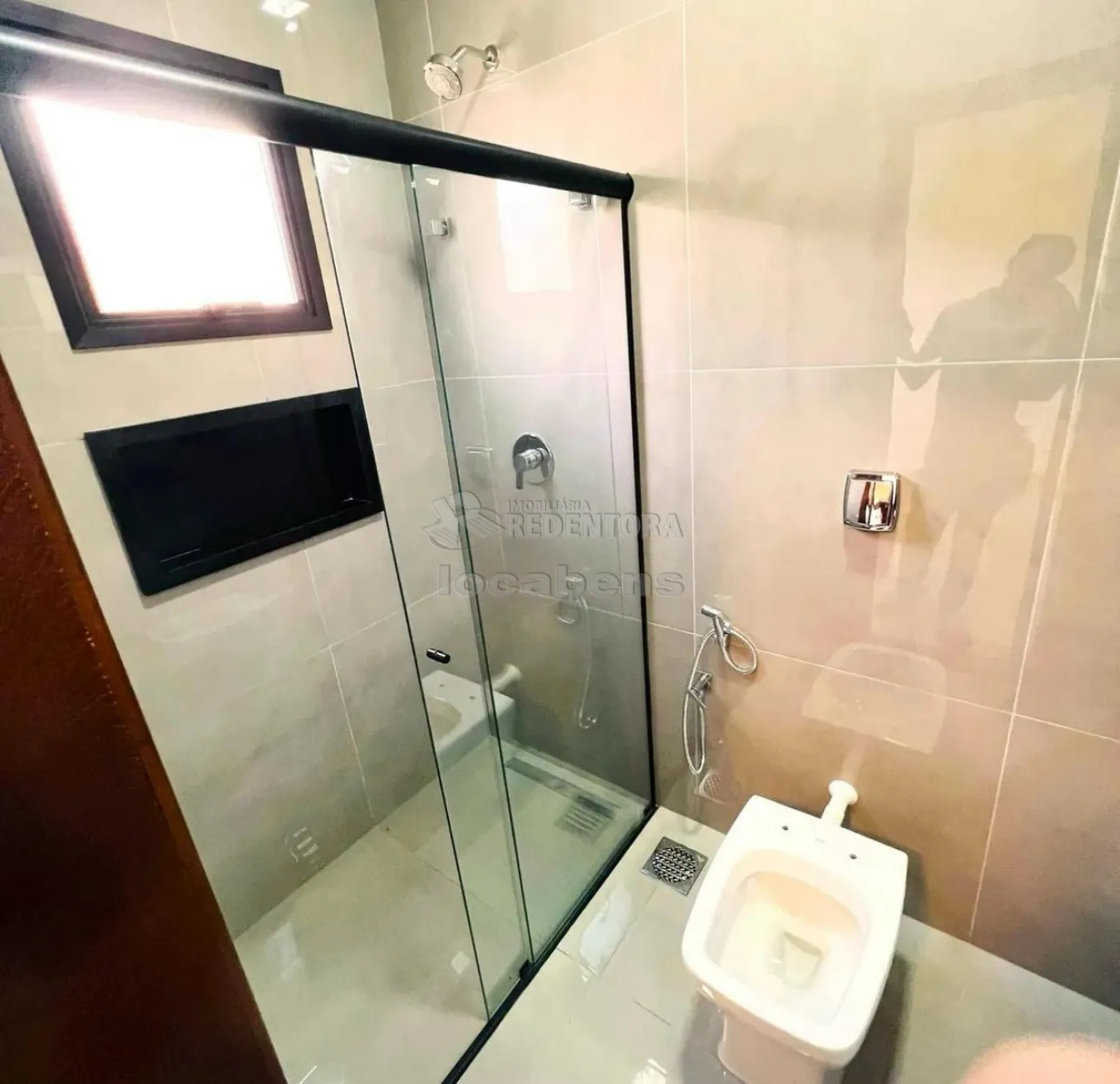 Casa de Condomínio para alugar com 3 quartos, 275m² - Foto 11
