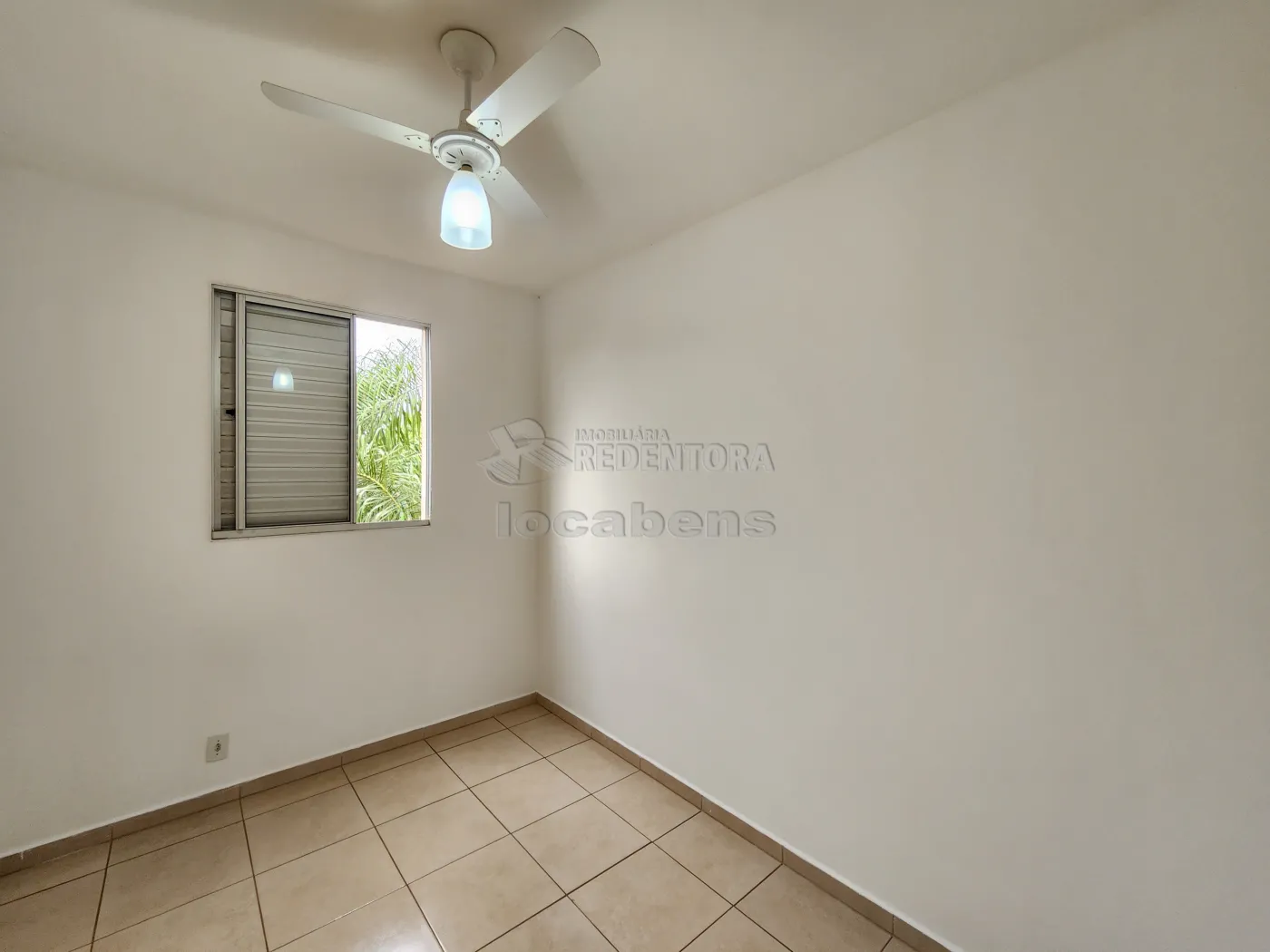 Alugar Apartamento / Padrão em São José do Rio Preto R$ 750,00 - Foto 7