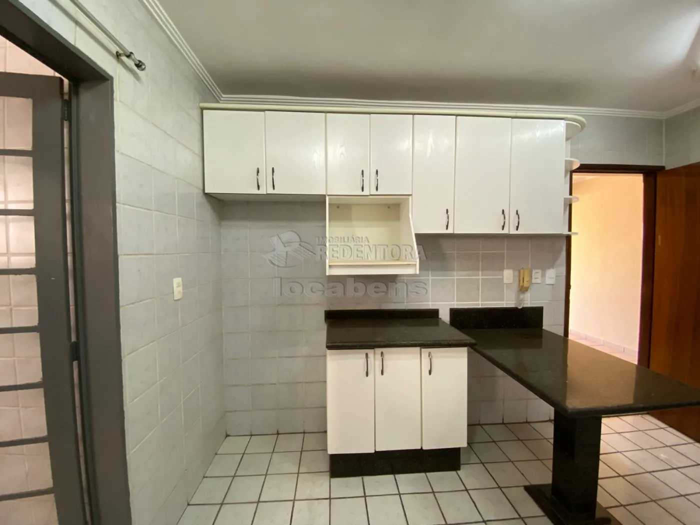 Alugar Apartamento / Padrão em São José do Rio Preto R$ 1.600,00 - Foto 3