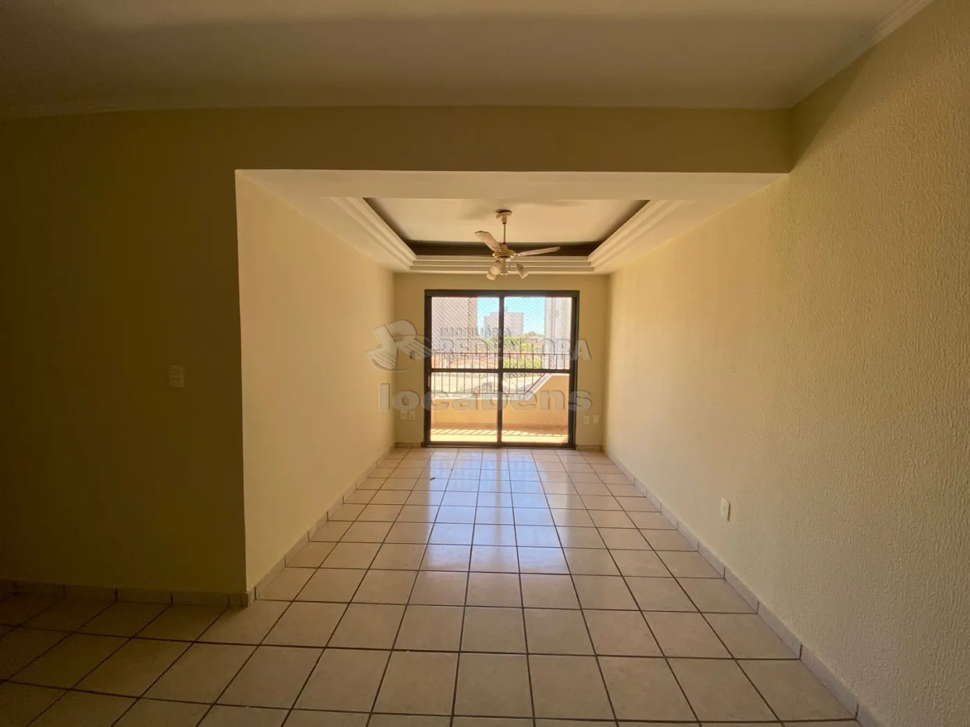 Alugar Apartamento / Padrão em São José do Rio Preto R$ 1.600,00 - Foto 5