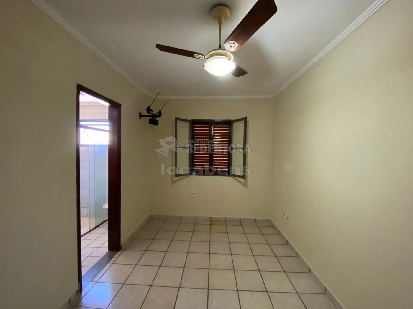 Alugar Apartamento / Padrão em São José do Rio Preto R$ 1.600,00 - Foto 11