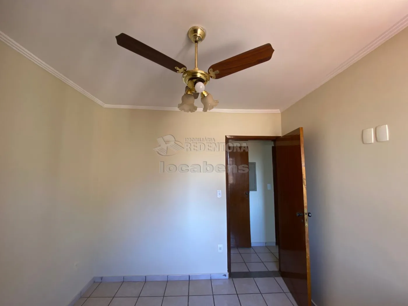 Alugar Apartamento / Padrão em São José do Rio Preto R$ 1.600,00 - Foto 17