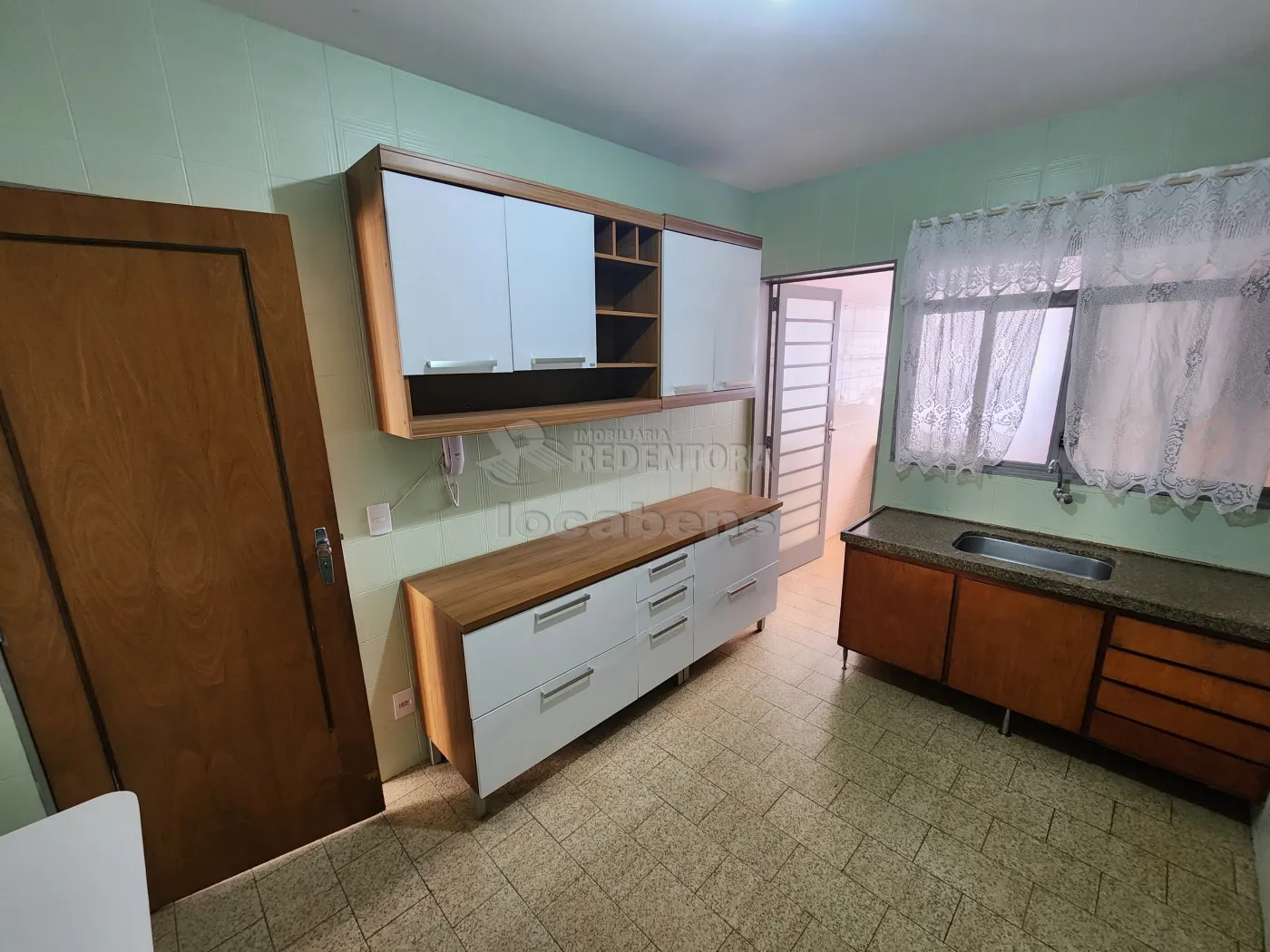 Alugar Apartamento / Padrão em São José do Rio Preto R$ 1.300,00 - Foto 3