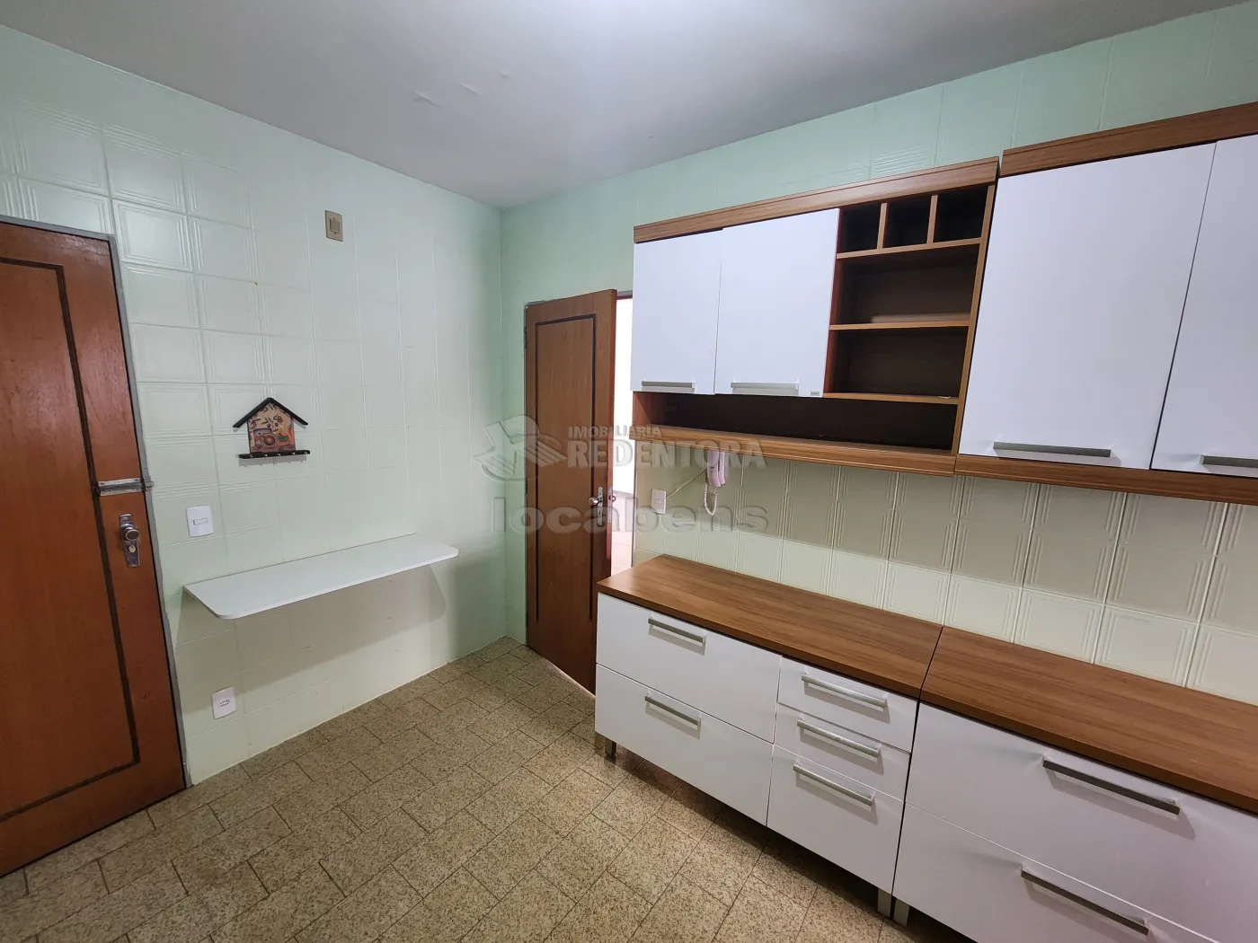 Alugar Apartamento / Padrão em São José do Rio Preto R$ 1.300,00 - Foto 5
