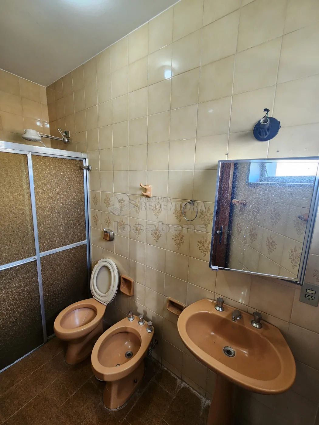 Alugar Apartamento / Padrão em São José do Rio Preto R$ 1.300,00 - Foto 11