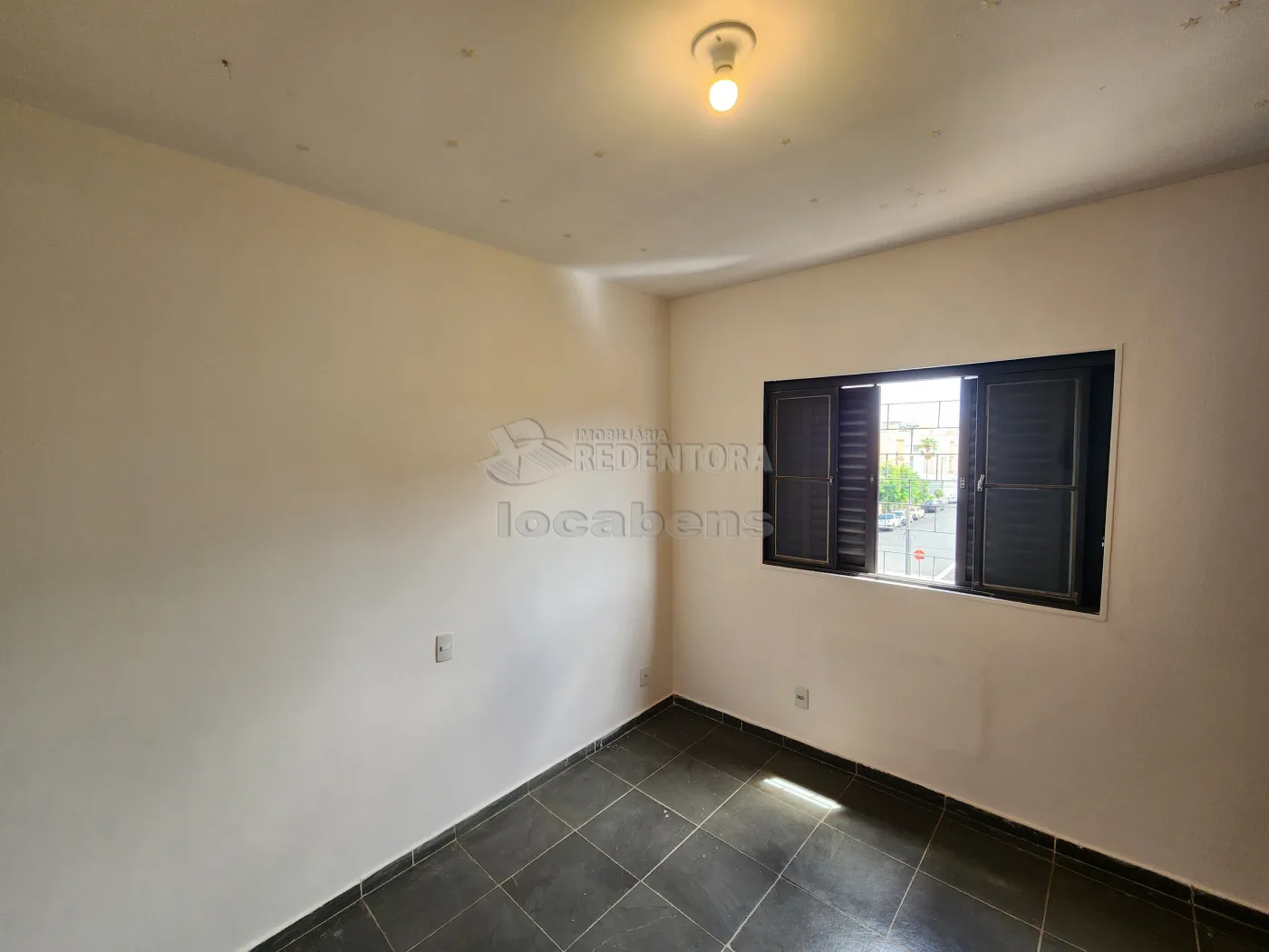 Alugar Apartamento / Padrão em São José do Rio Preto R$ 1.300,00 - Foto 14