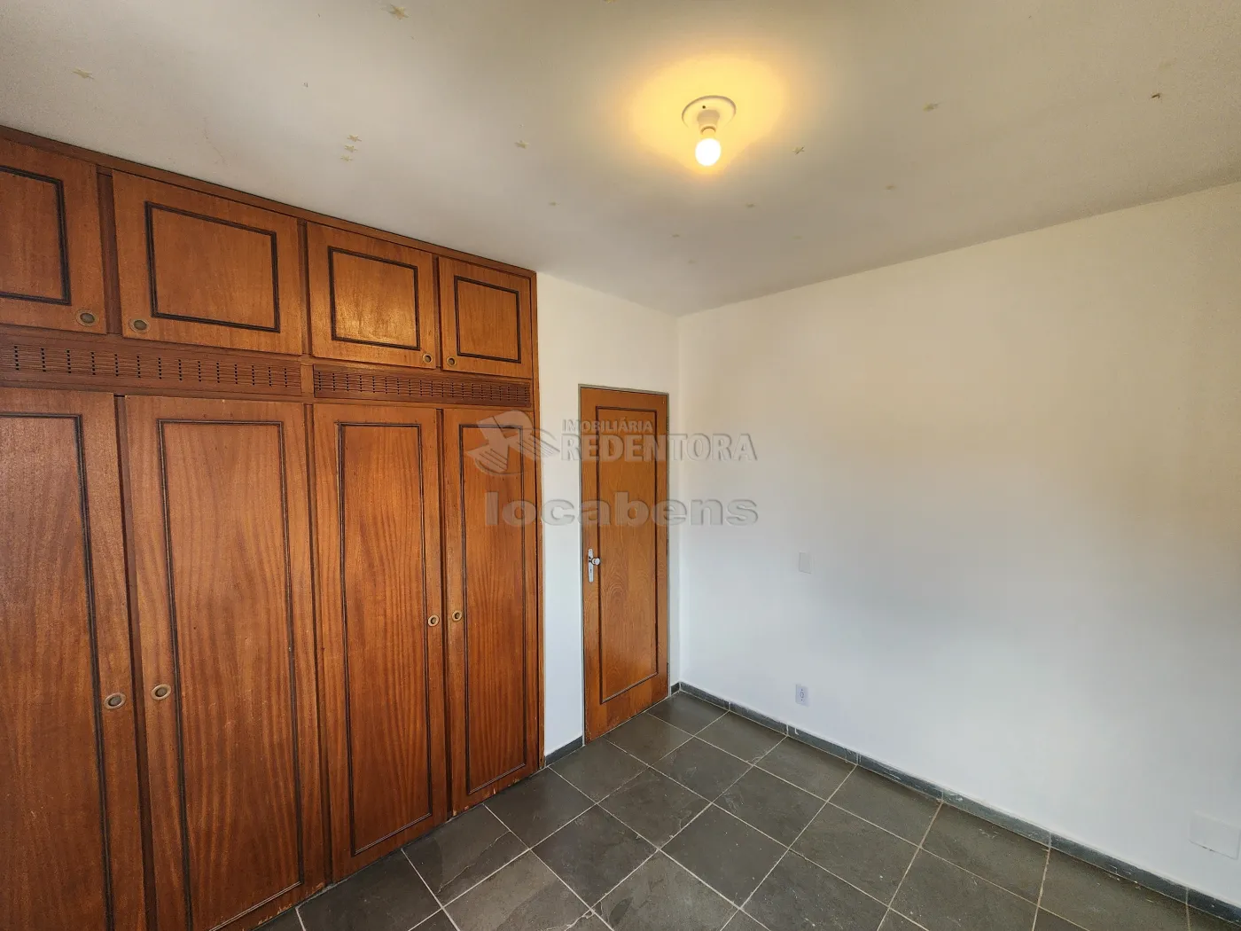 Alugar Apartamento / Padrão em São José do Rio Preto R$ 1.300,00 - Foto 15